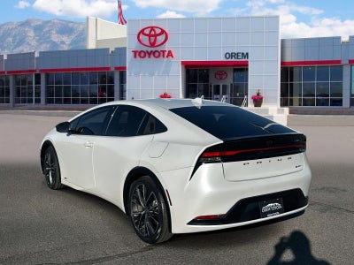 2023 Toyota PRIUS XLE