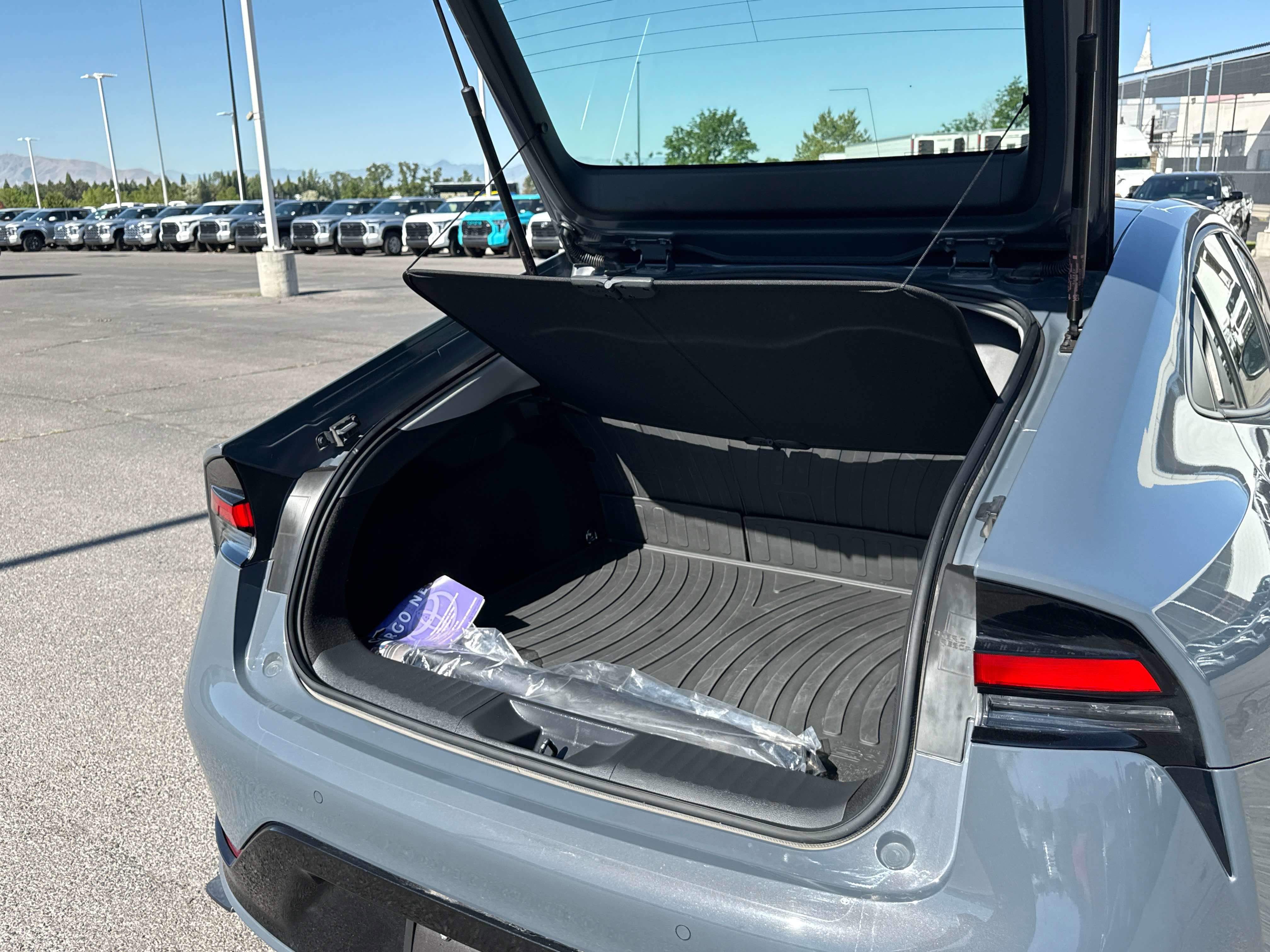 2024 Toyota Prius XLE