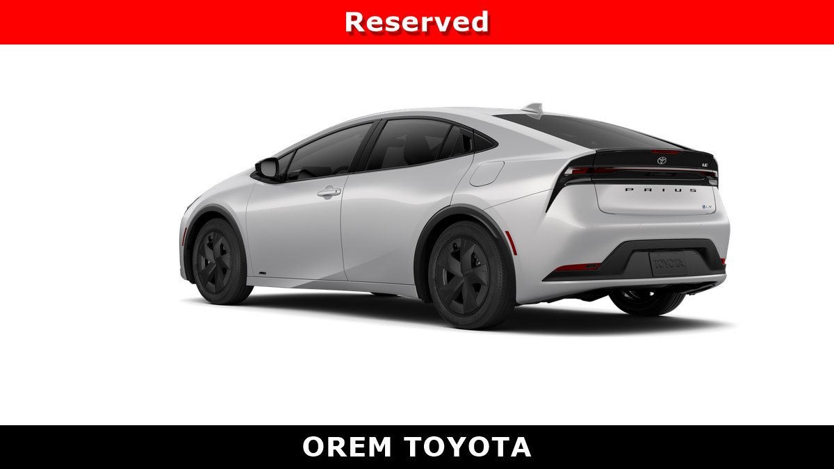 2027 Toyota Prius LE AWD
