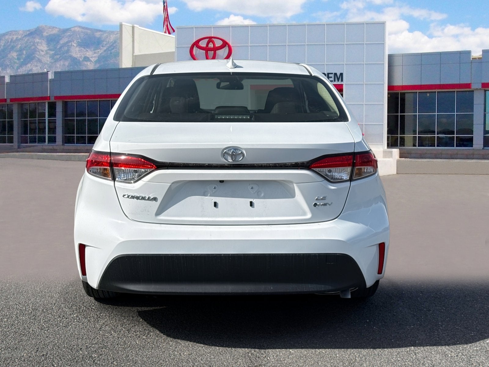 2026 Toyota COROLLA HYBRID Hybrid LE