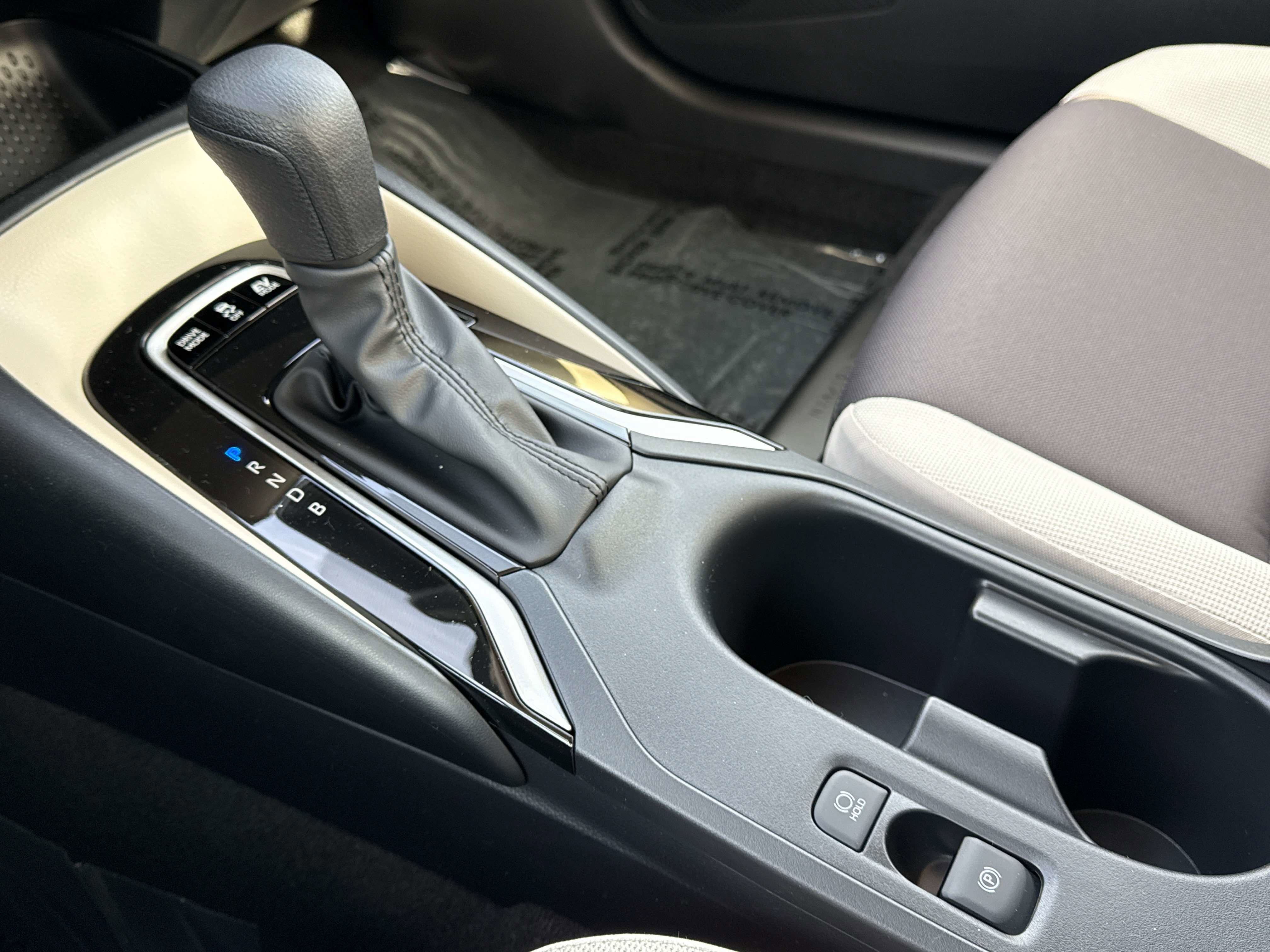 2026 Toyota COROLLA HYBRID Hybrid LE