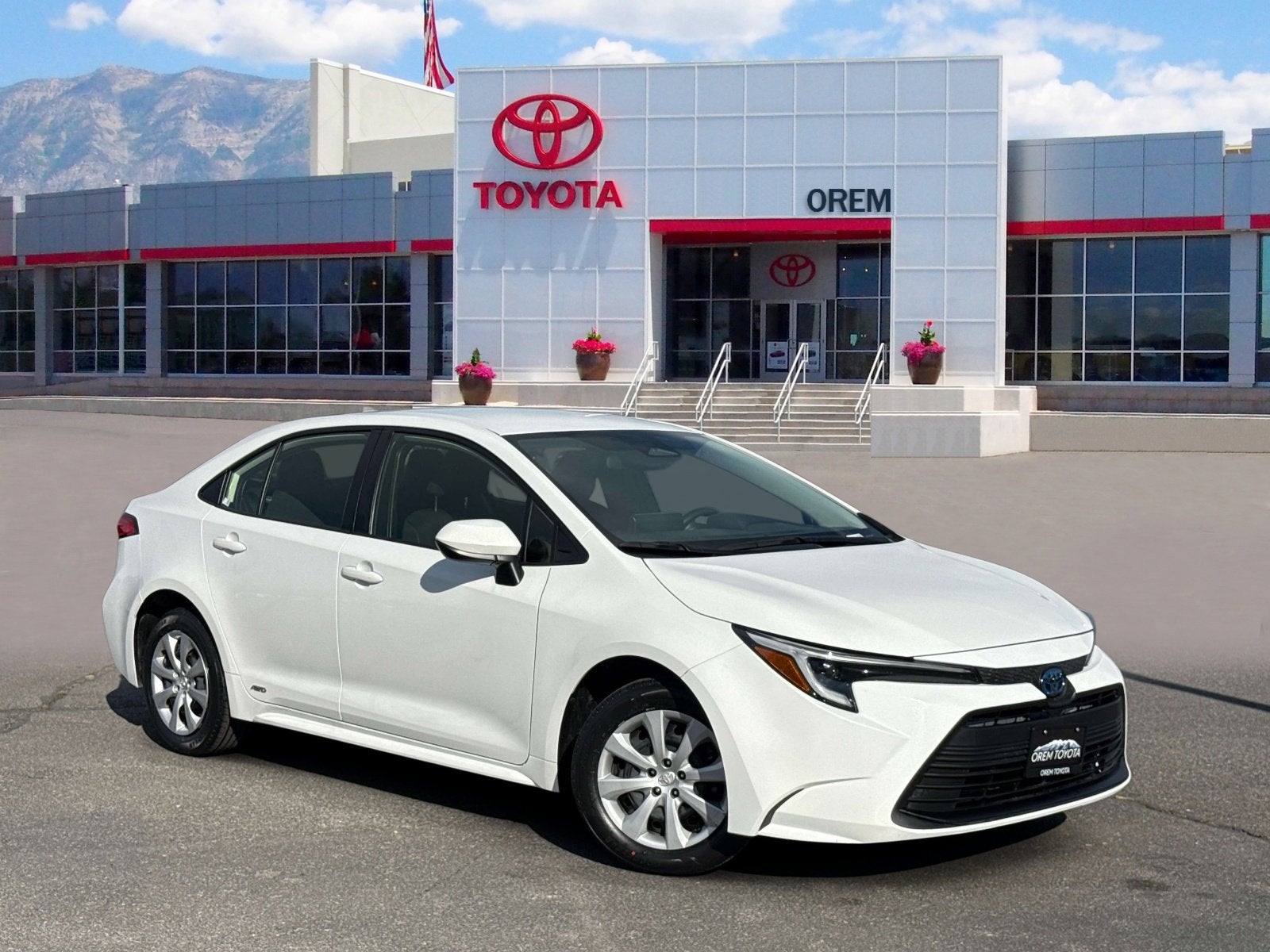2024 Toyota Corolla LE Hybrid CVT AWD's photo
