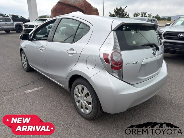 2013 Toyota PRIUS c Two