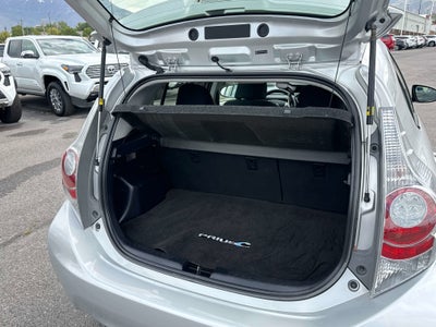 2013 Toyota PRIUS c Two