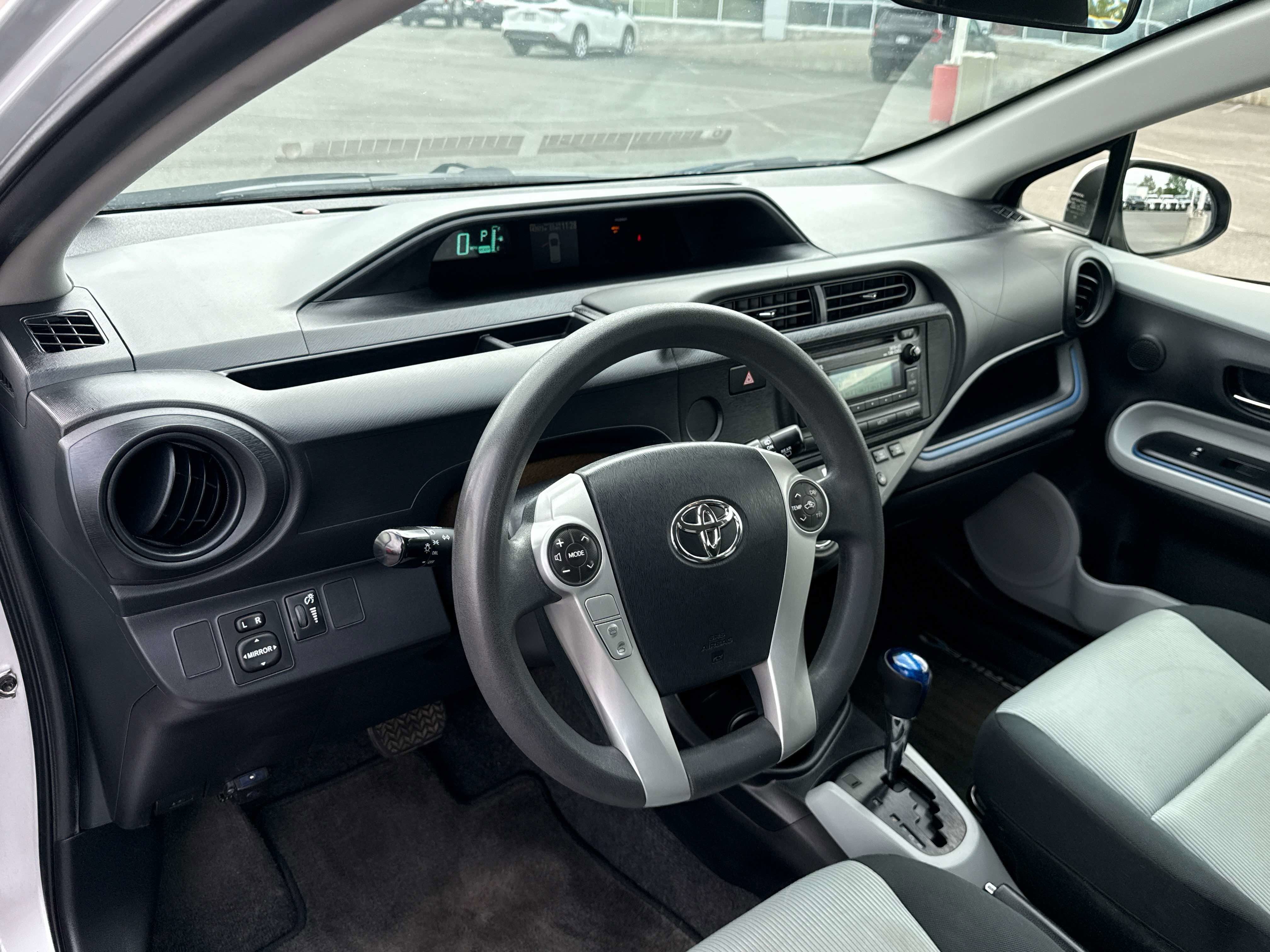 2013 Toyota PRIUS c Two