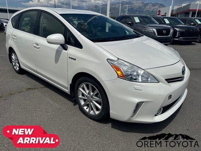 2013 Toyota PRIUS v Five