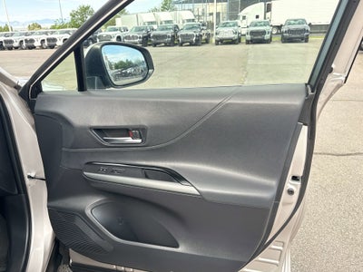 2024 Toyota Venza LE