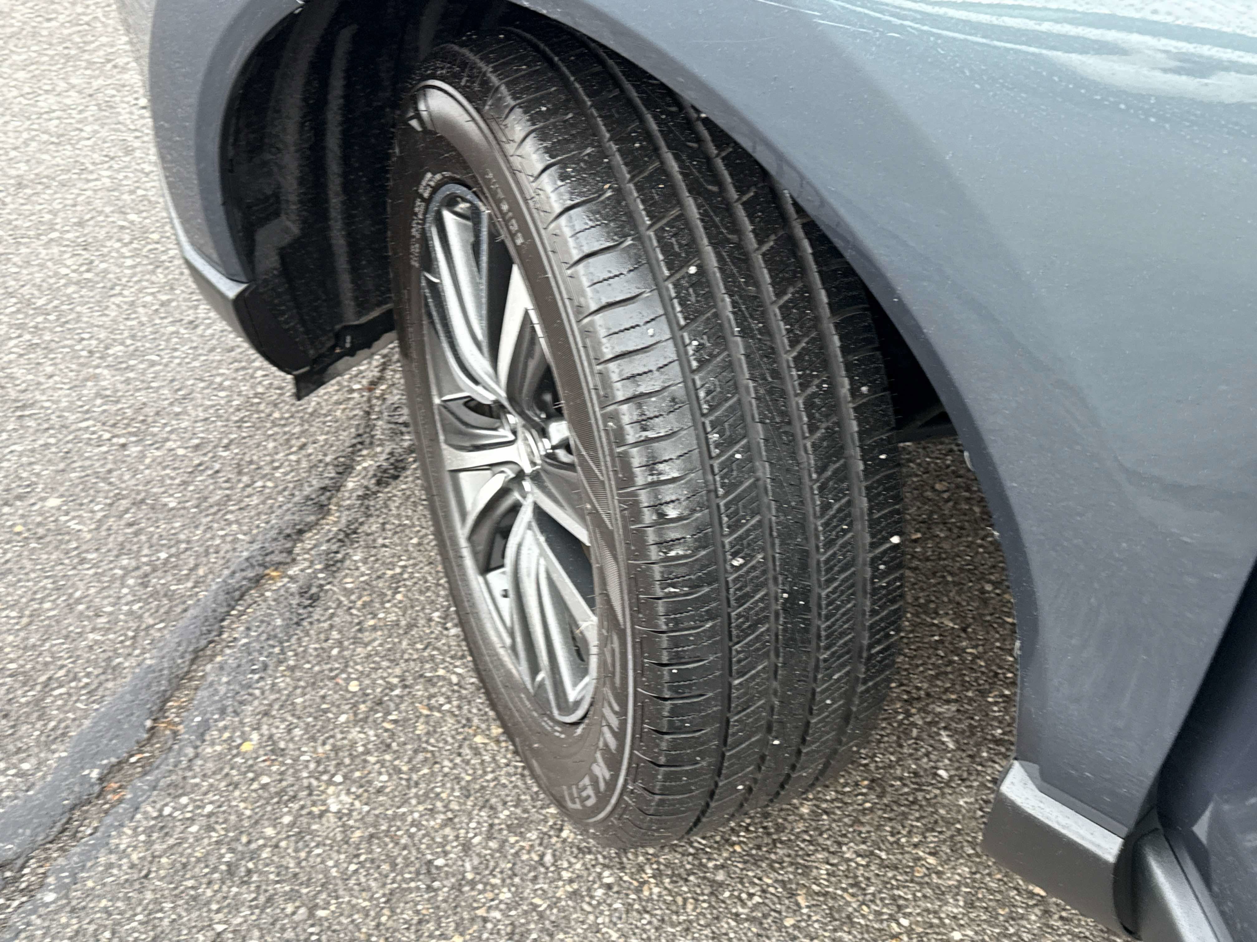 2021 Toyota Venza LE LE