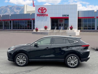 2022 Toyota Venza XLE