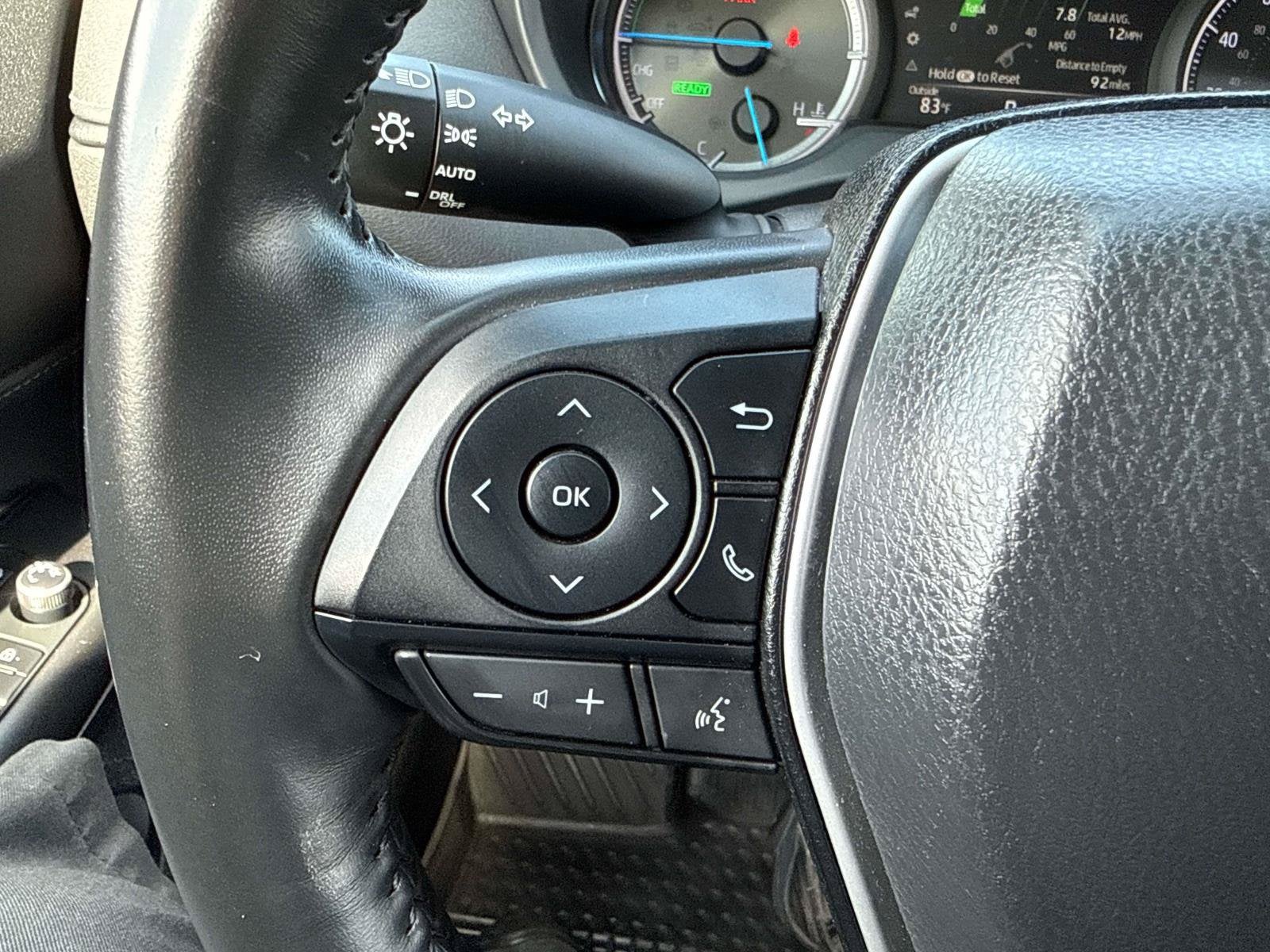 2024 Toyota Venza LE - Photo 26