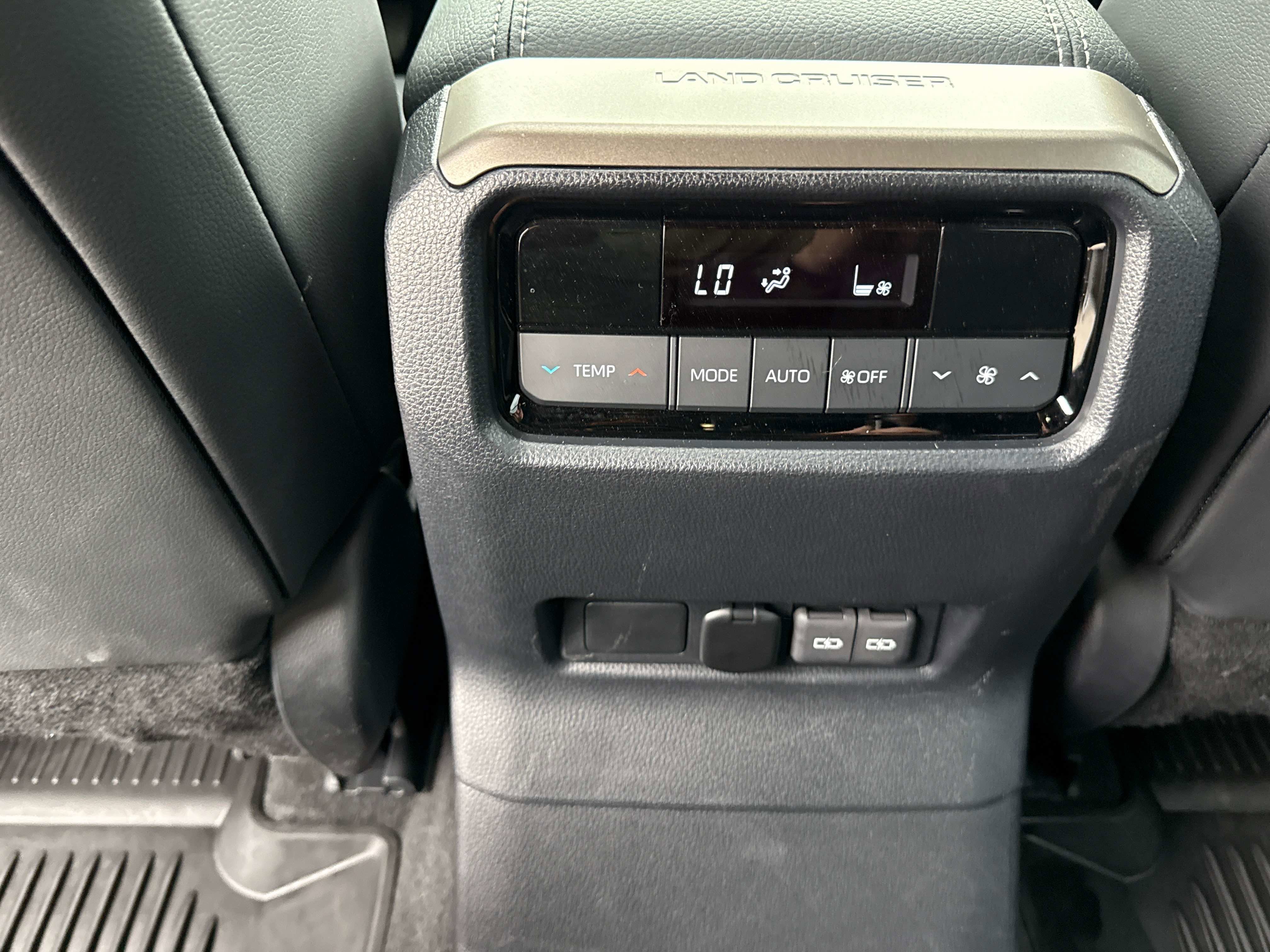 2025 Toyota LAND CRUISER 1958