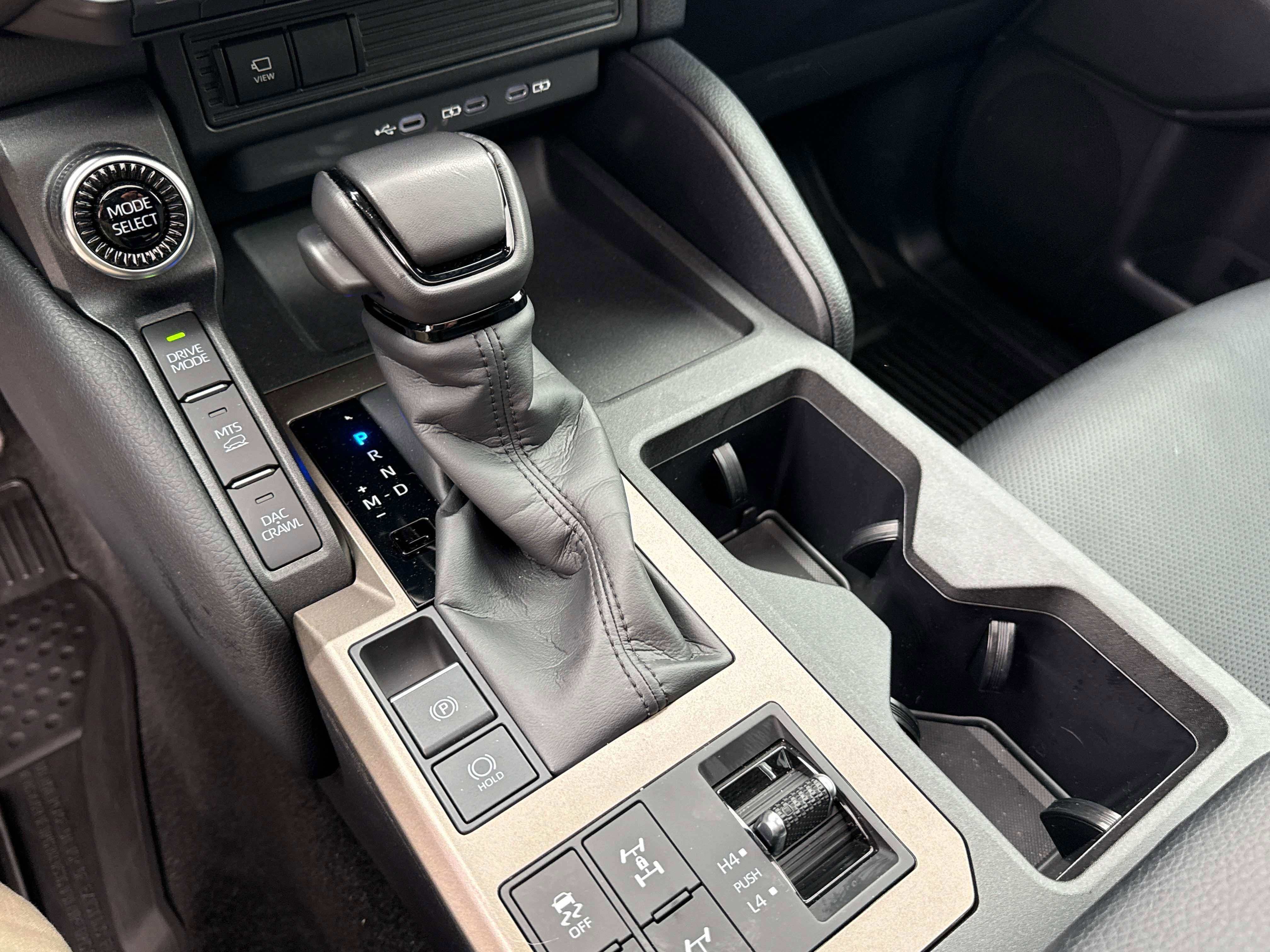 2025 Toyota LAND CRUISER 1958