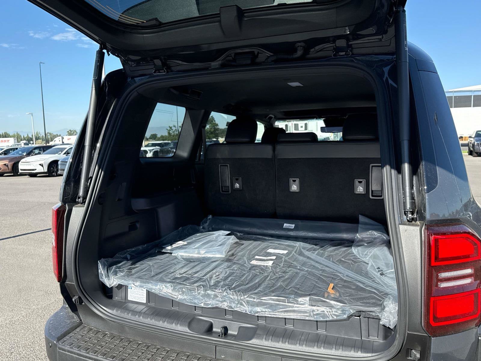 2027 Toyota Land Cruiser Land Cruiser