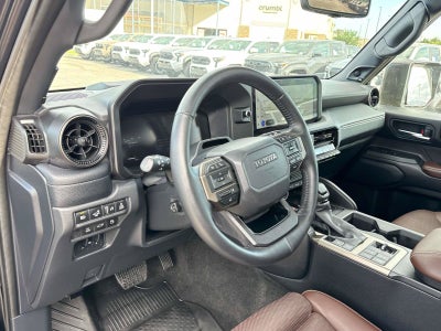 2025 Toyota Land Cruiser 4WD (Natl)