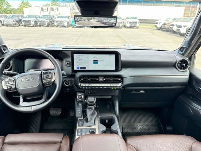 2025 Toyota Land Cruiser 4WD (Natl)