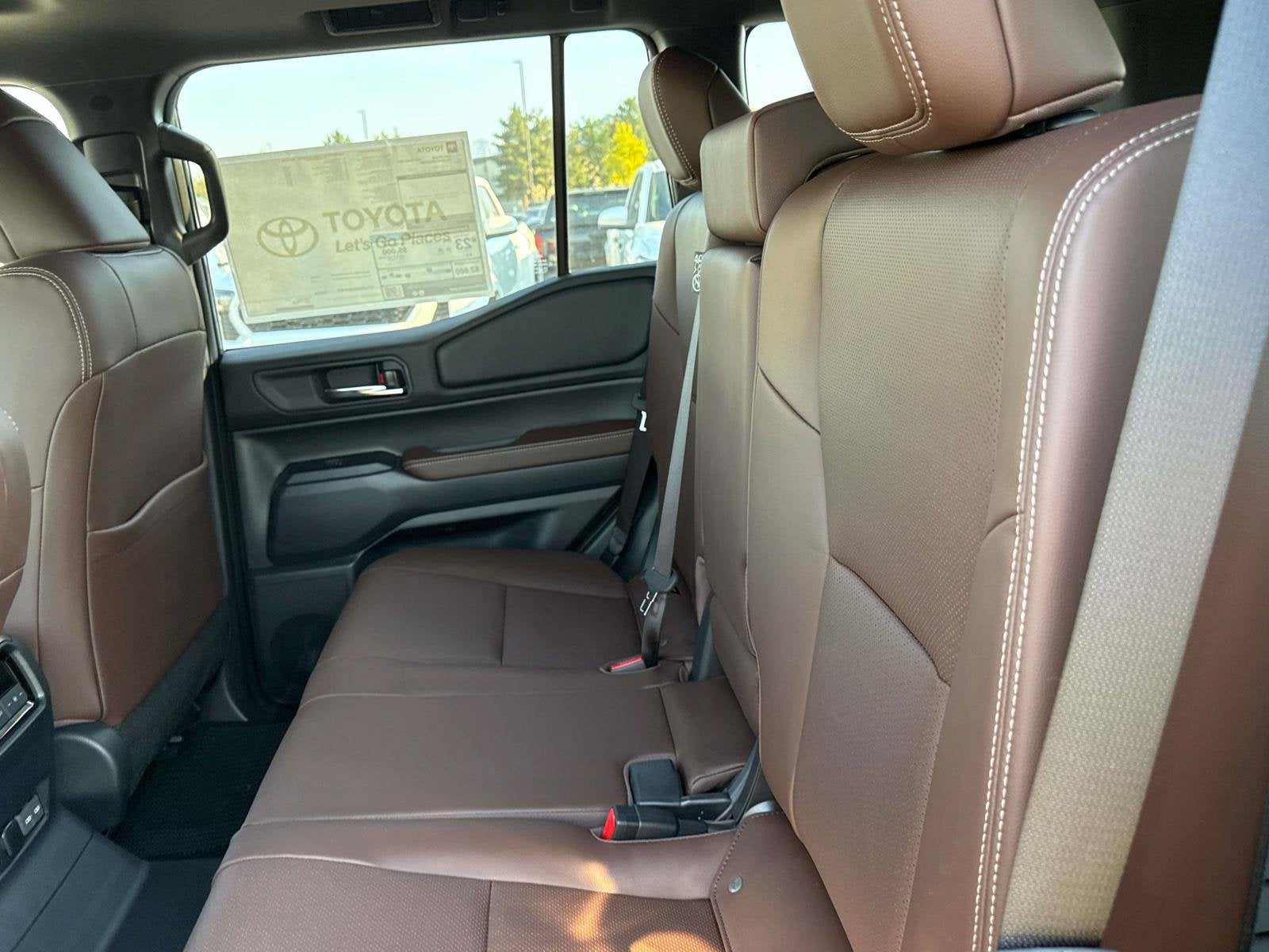 2027 Toyota Land Cruiser 4WD (Natl)