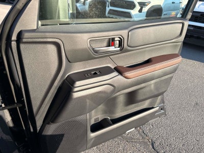 2027 Toyota Land Cruiser 4WD (Natl)