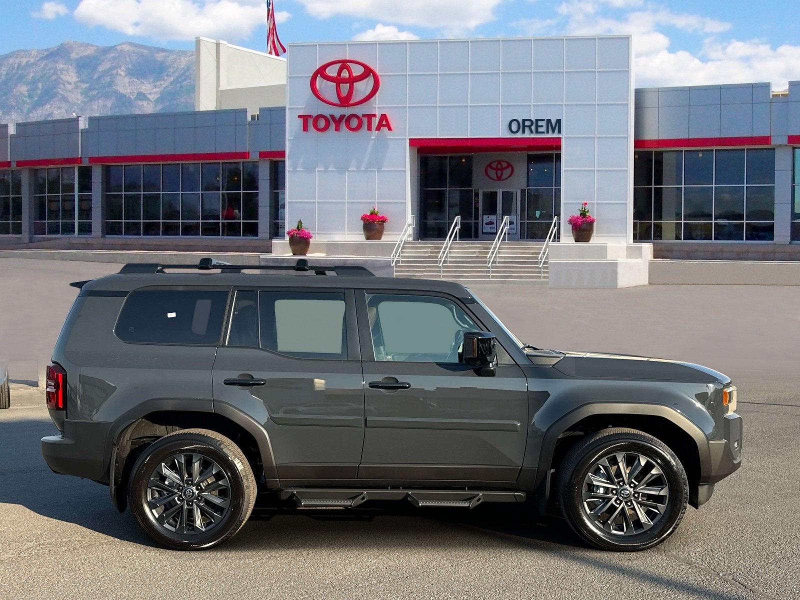 2027 Toyota Land Cruiser 4WD (Natl)
