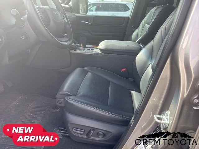 2024 Toyota LAND CRUISER FE First Edition