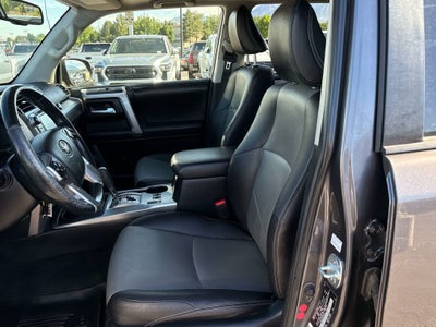 2017 Toyota 4Runner SR5 Premium
