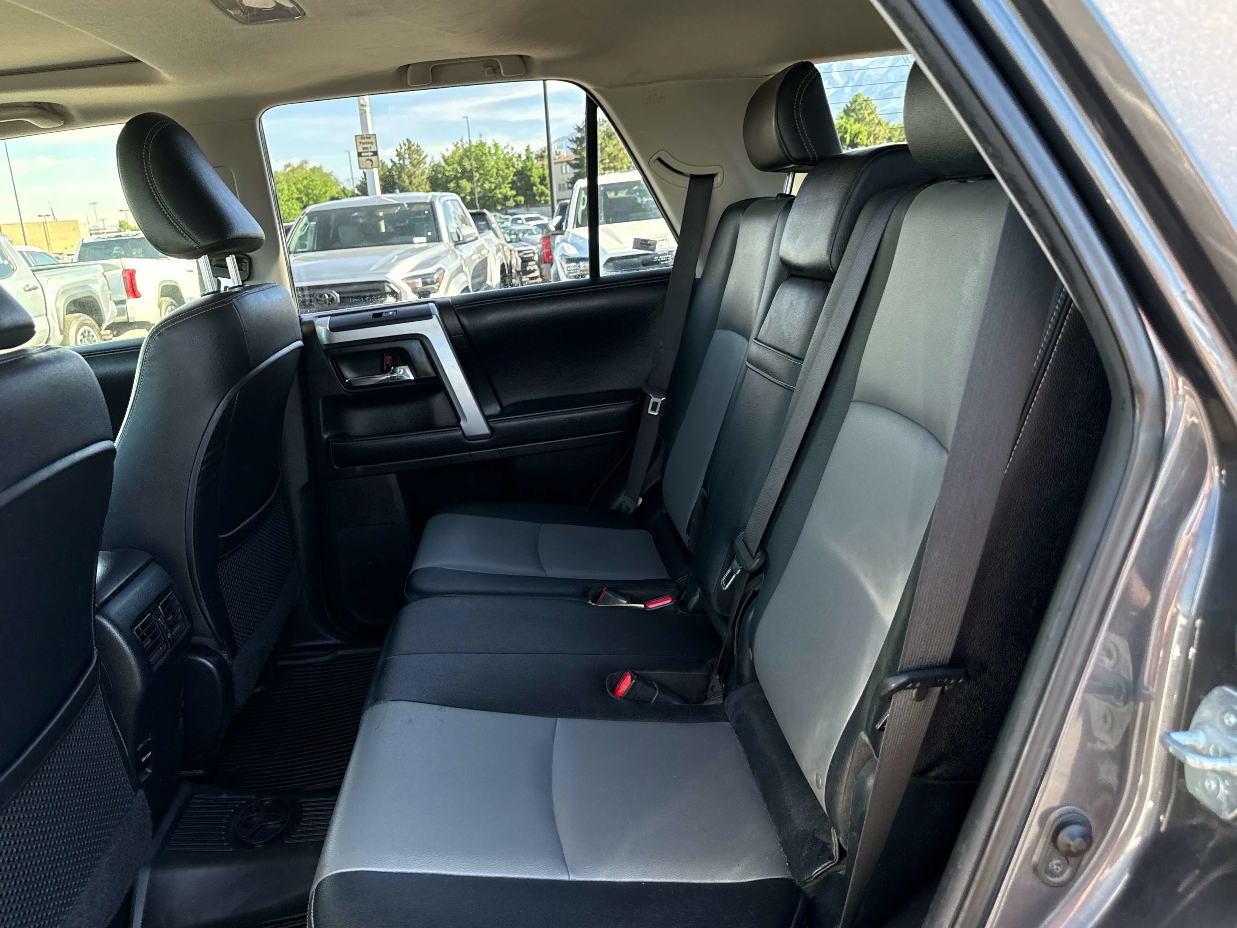 2017 Toyota 4Runner SR5 Premium