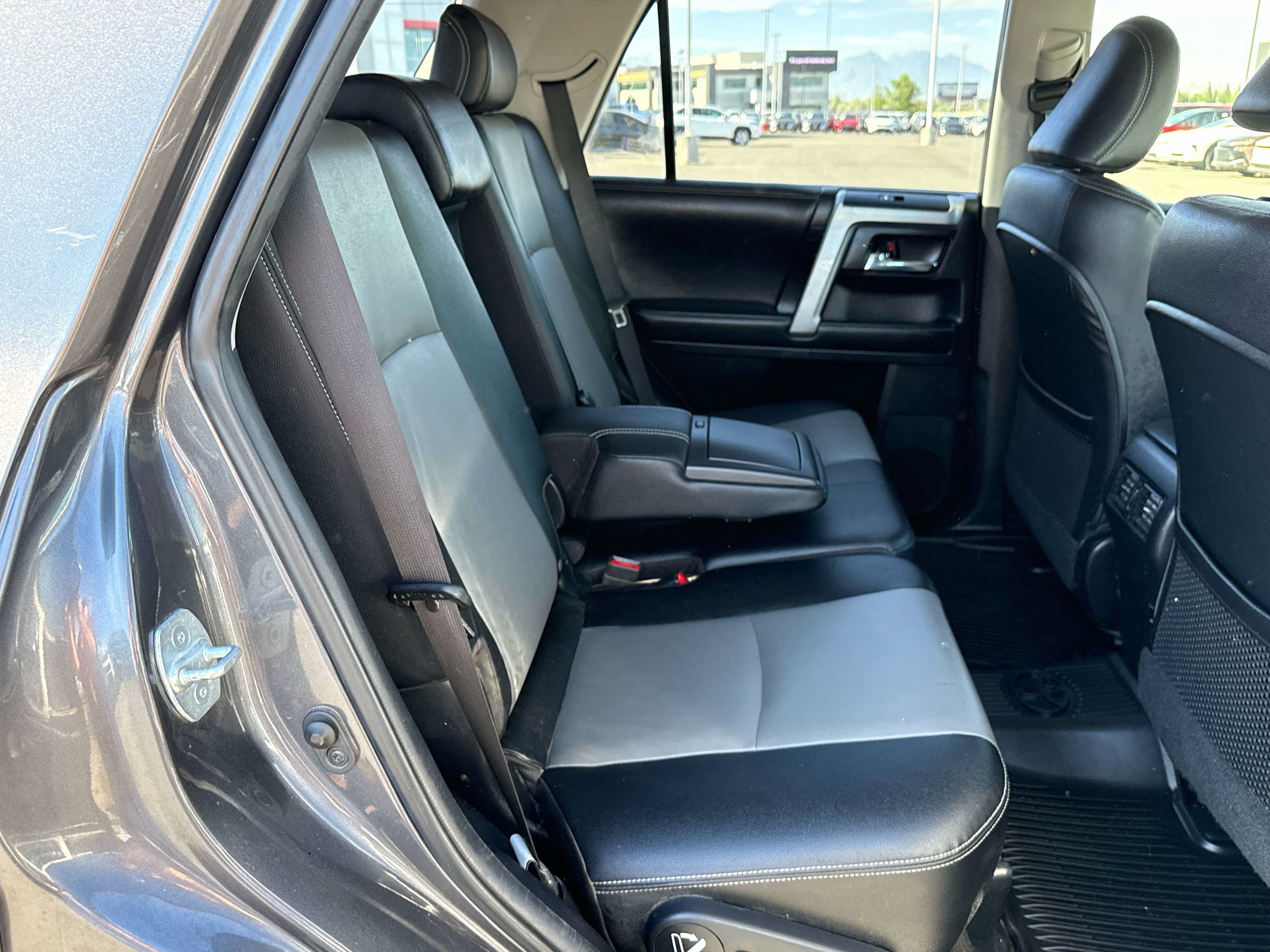 2017 Toyota 4Runner SR5 Premium