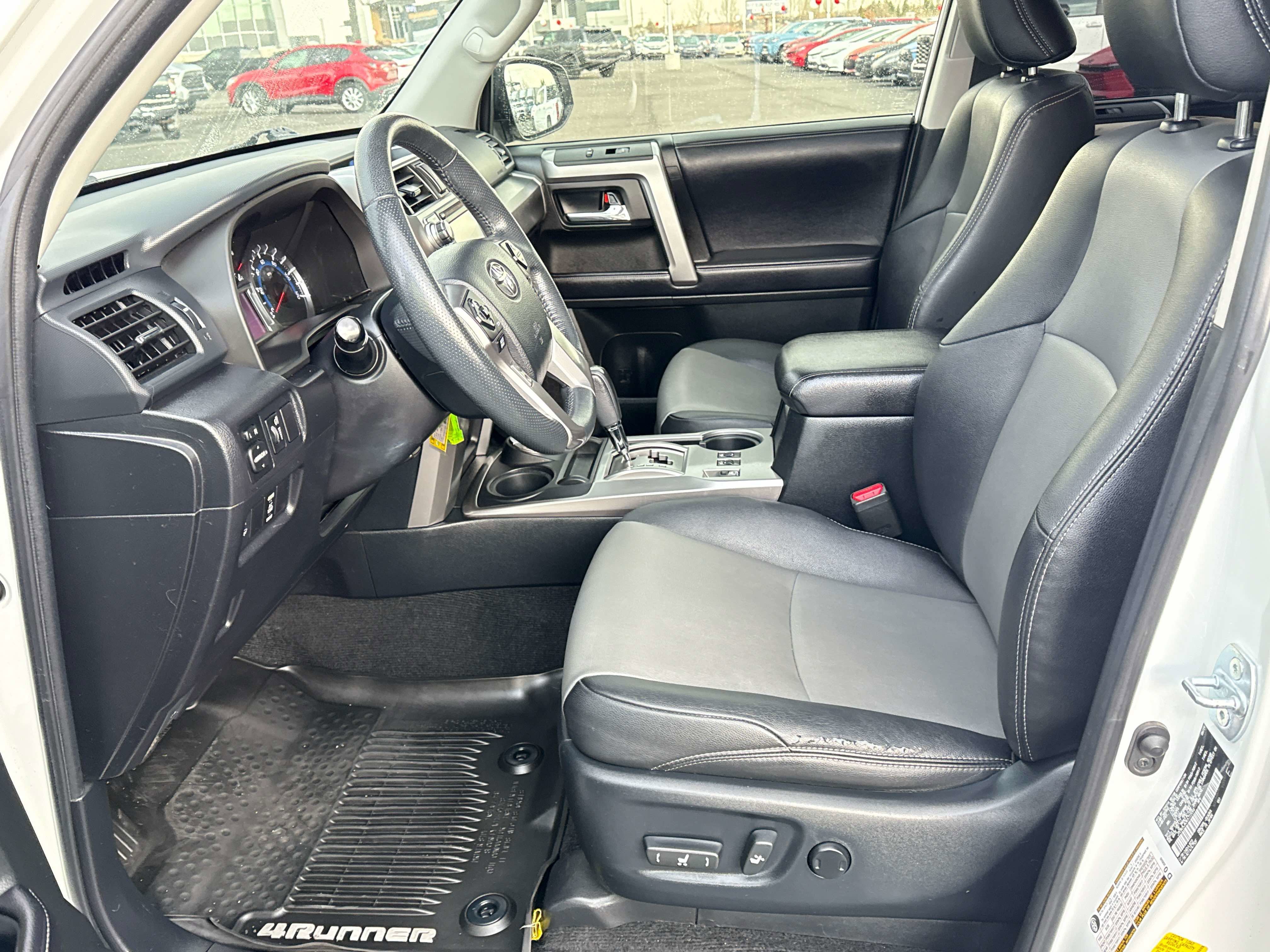 2019 Toyota 4RUNNER SR5 Premium