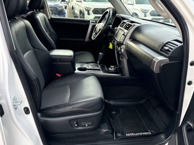 2019 Toyota 4RUNNER SR5 Premium