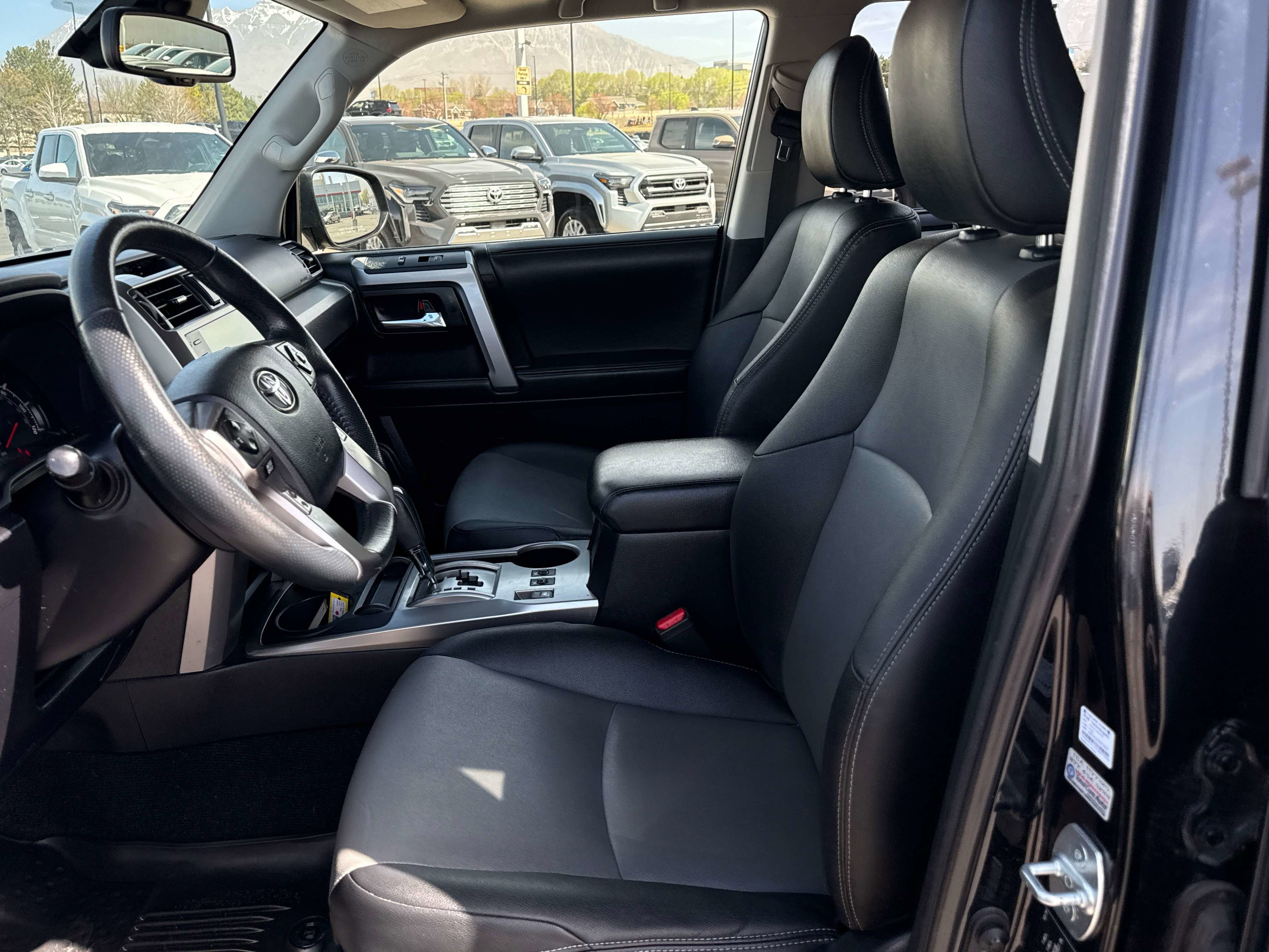 2020 Toyota 4RUNNER SR5 Premium