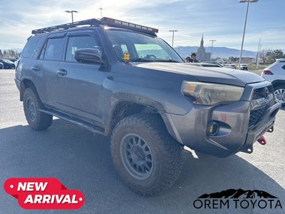 2019 Toyota 4RUNNER TRD Off Road