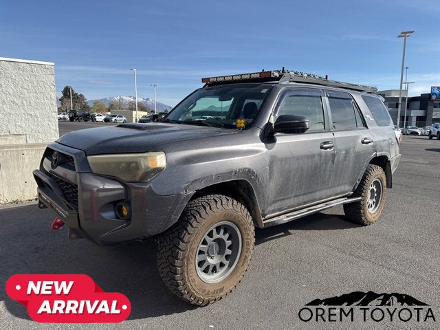 2019 Toyota 4RUNNER TRD Off Road