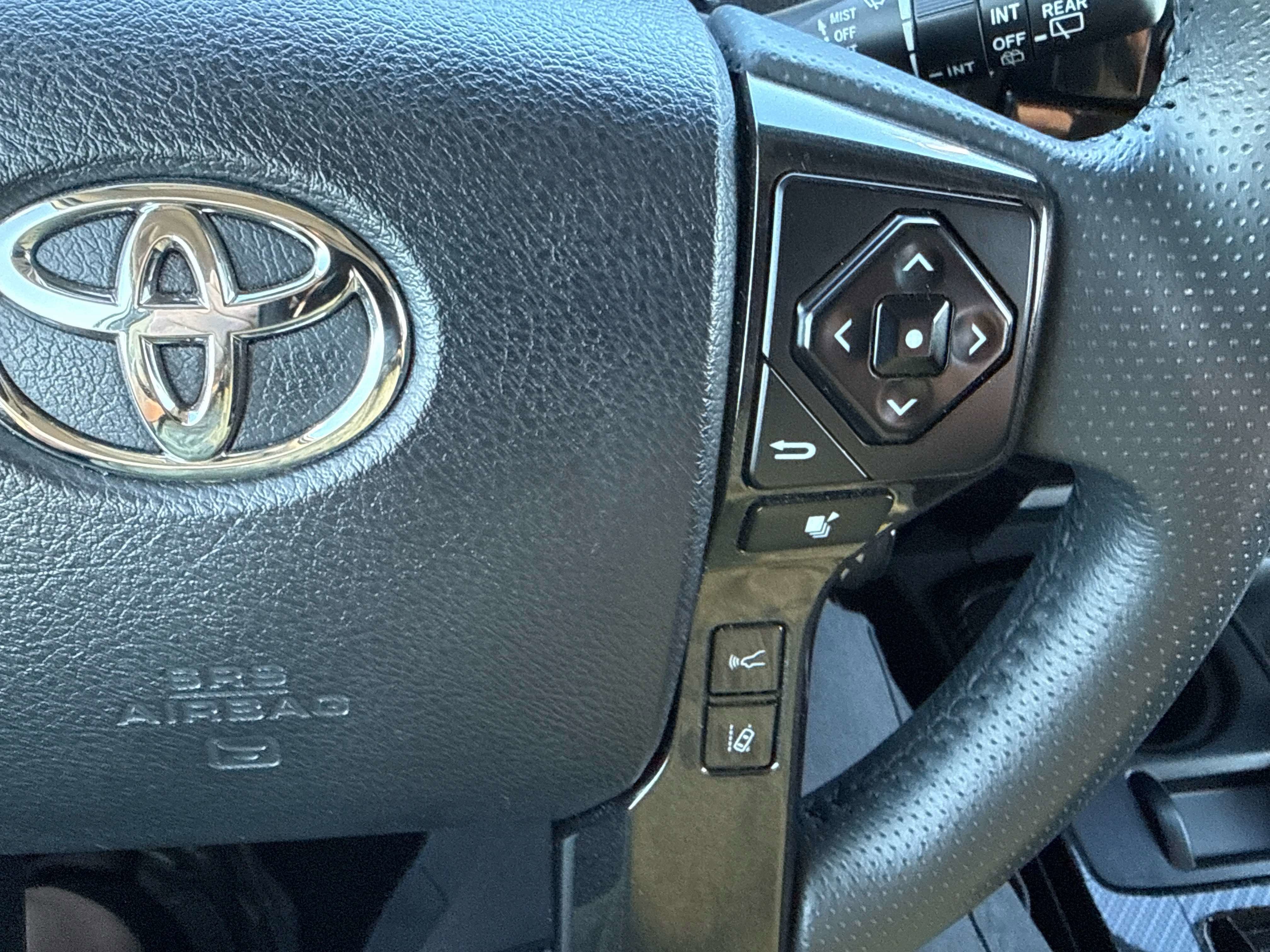 2024 Toyota 4RUNNER TRD Off Road