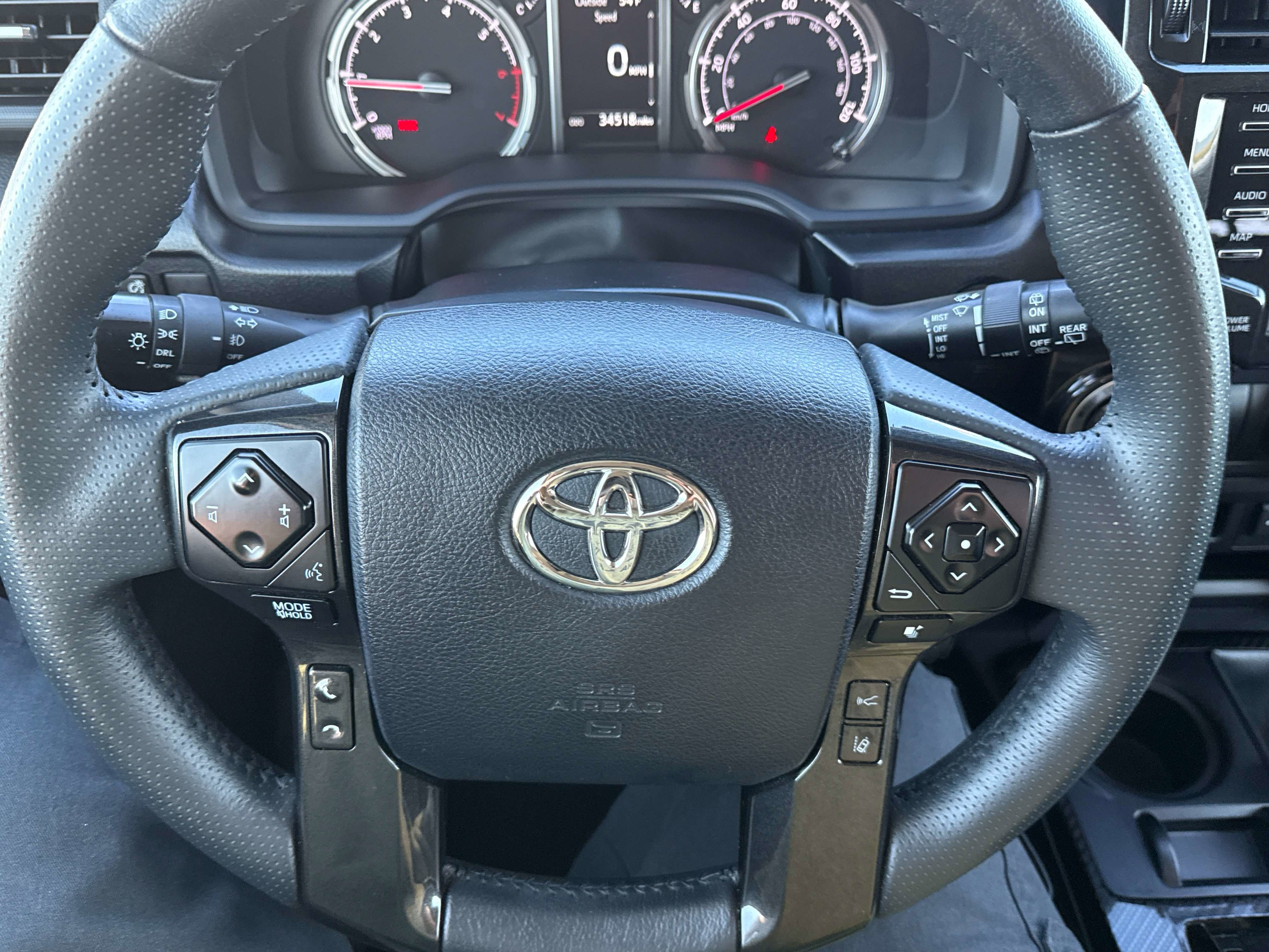2024 Toyota 4RUNNER TRD Off Road