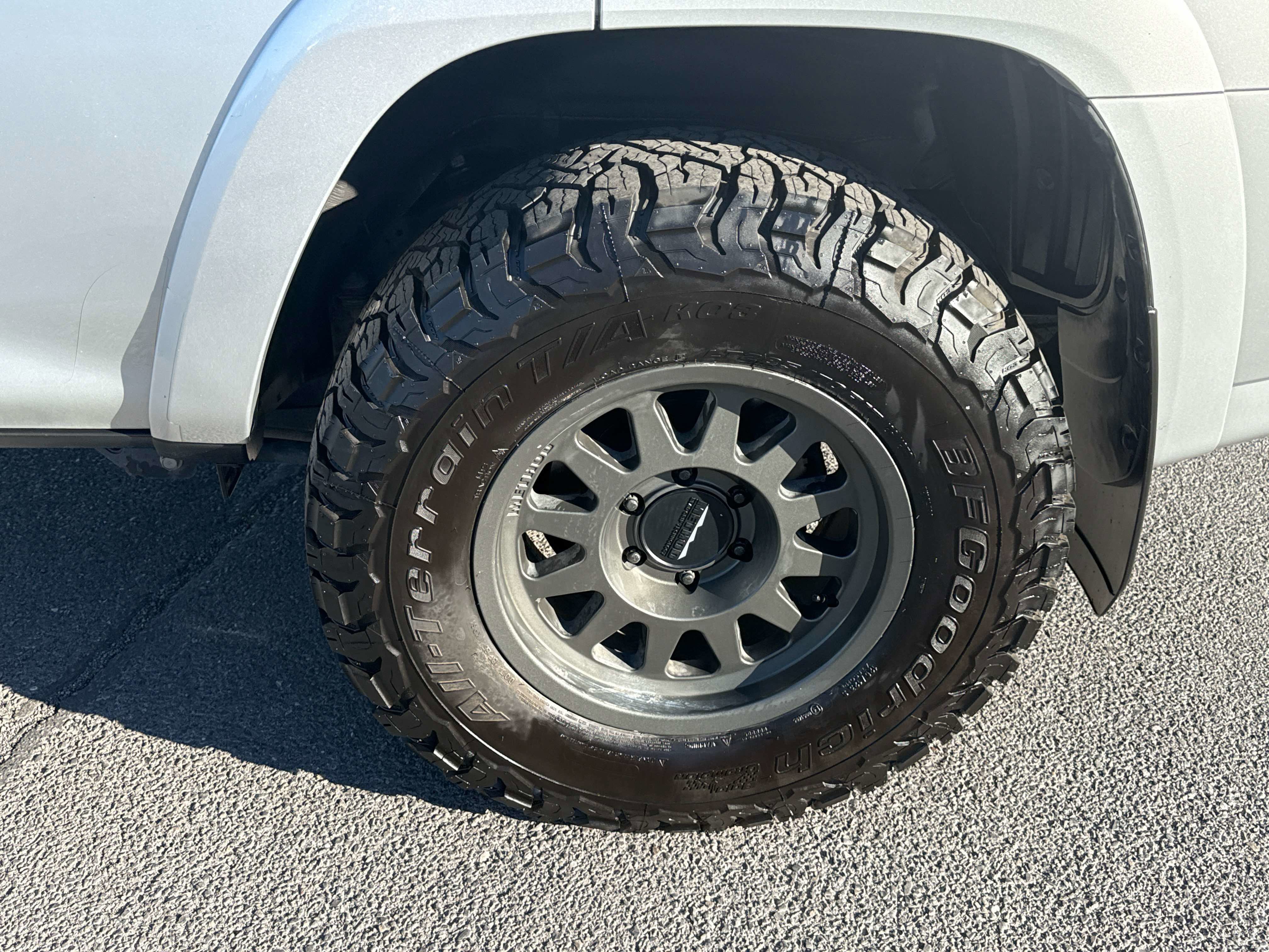 2024 Toyota 4RUNNER TRD Off Road