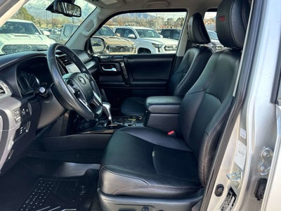 2022 Toyota 4RUNNER TRD Off Road Premium