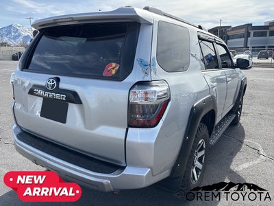 2022 Toyota 4RUNNER TRD Off Road Premium