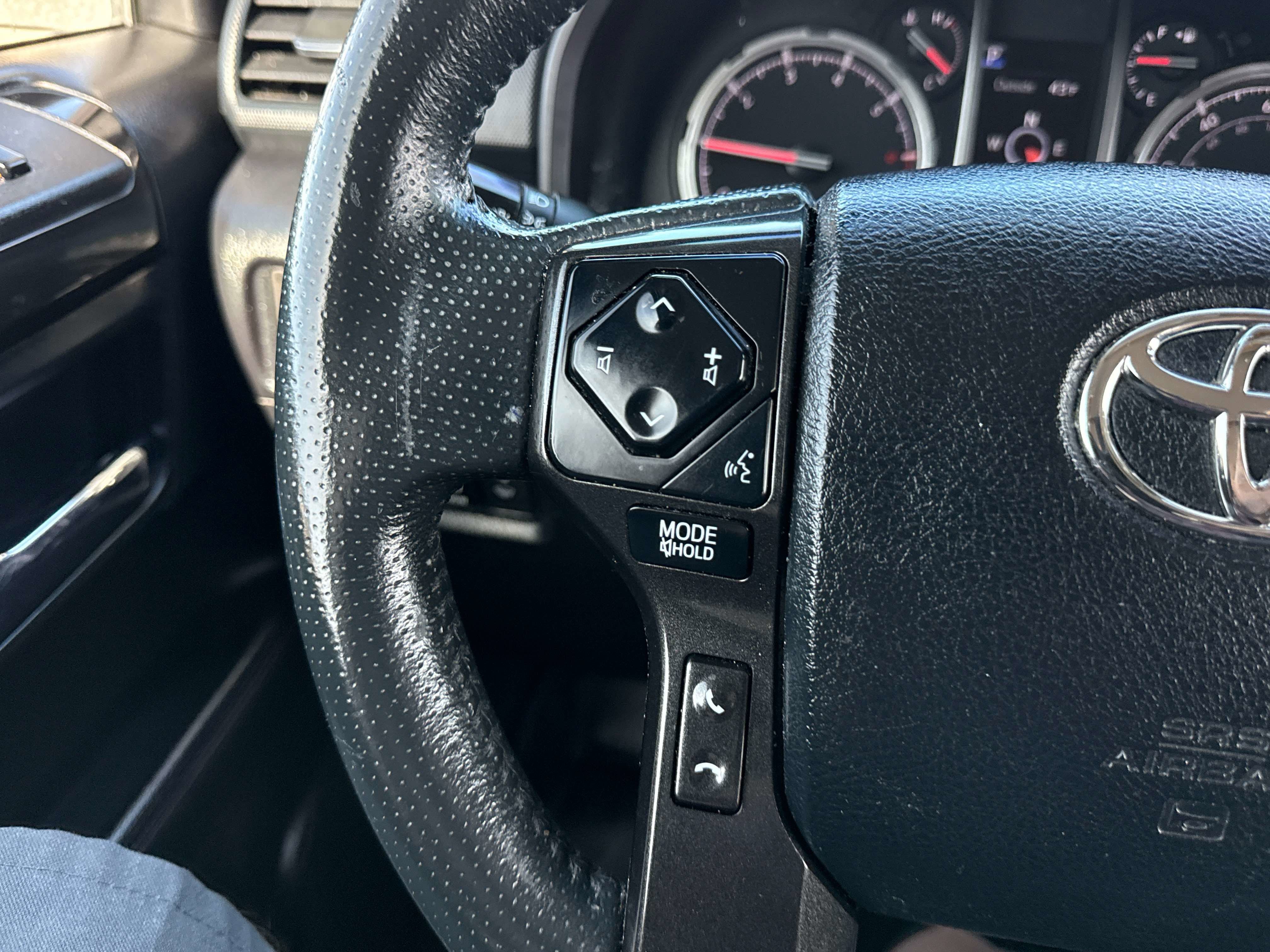 2022 Toyota 4RUNNER TRD Off Road Premium