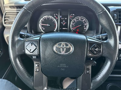 2022 Toyota 4RUNNER TRD Off Road Premium