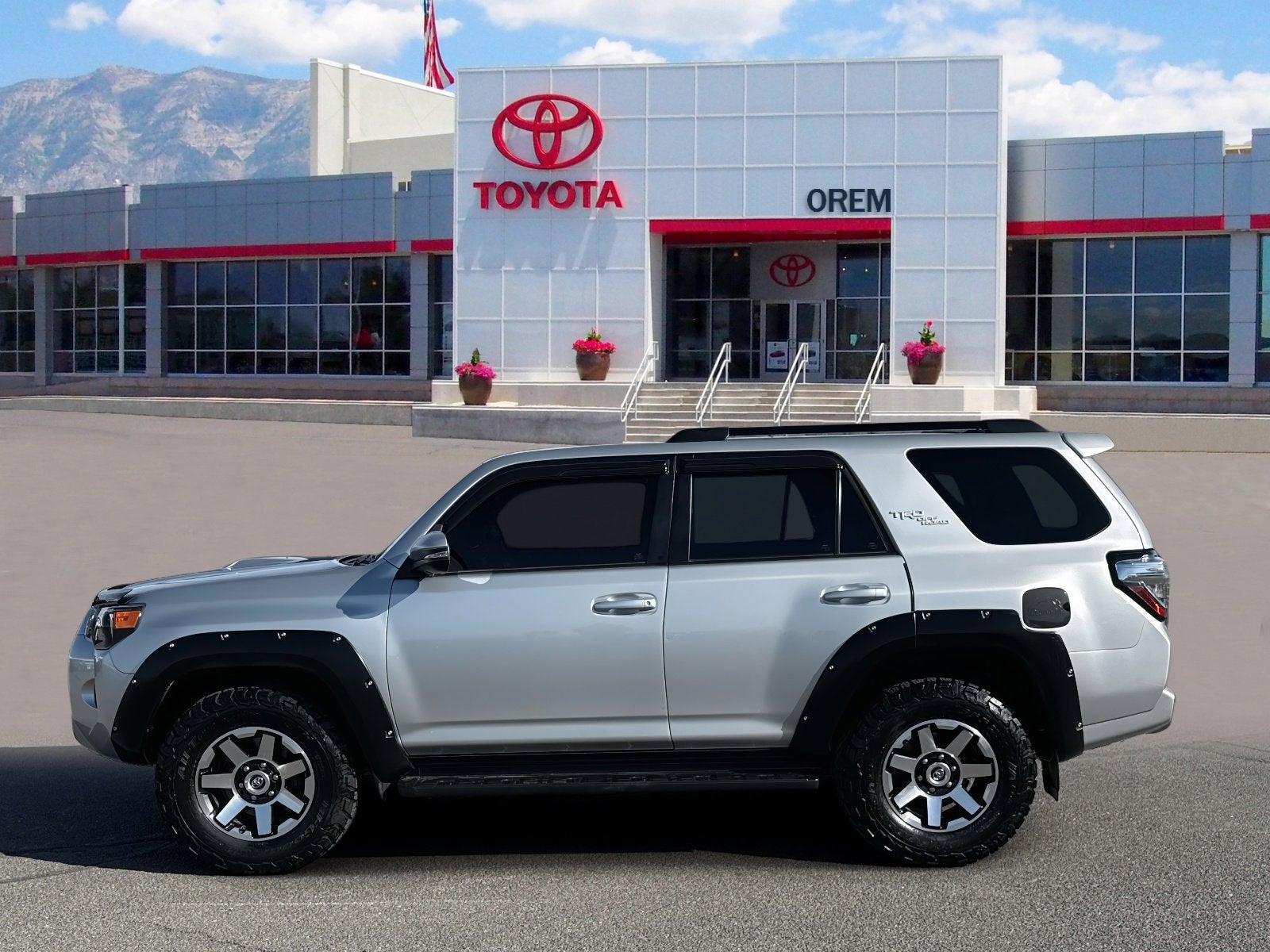 2022 Toyota 4RUNNER TRD Off Road Premium