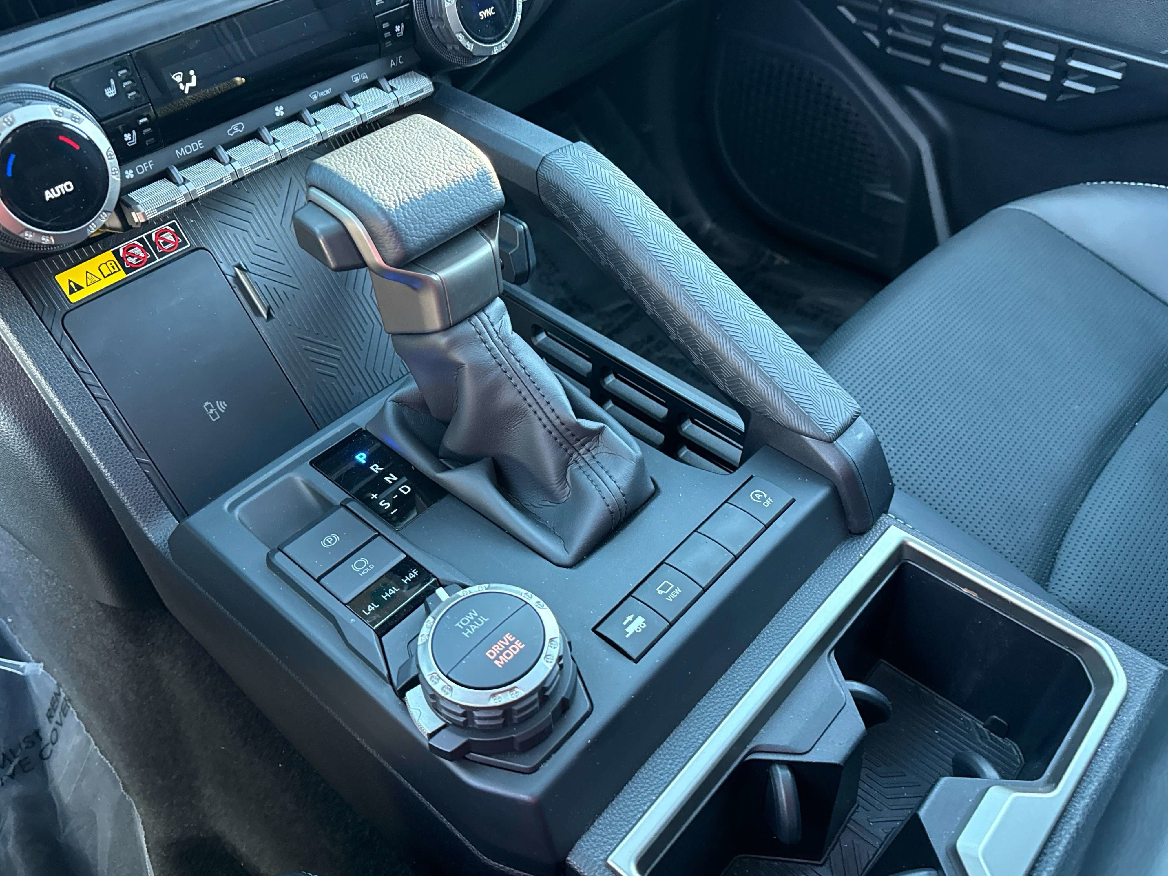 2025 Toyota 4RUNNER Limited