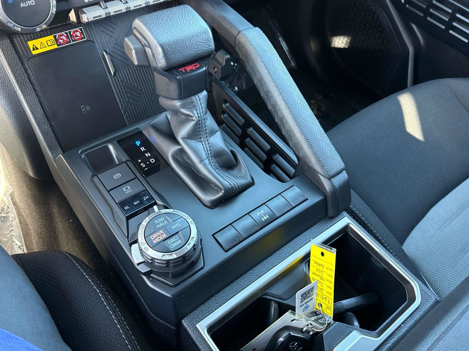 2025 Toyota 4Runner i-FORCE MAX Hybrid TRD Off Road
