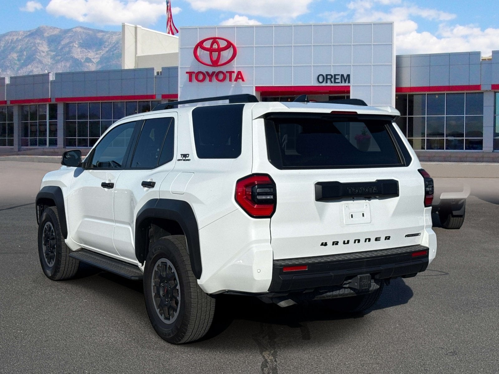 2025 Toyota 4Runner i-FORCE MAX Hybrid TRD Off Road