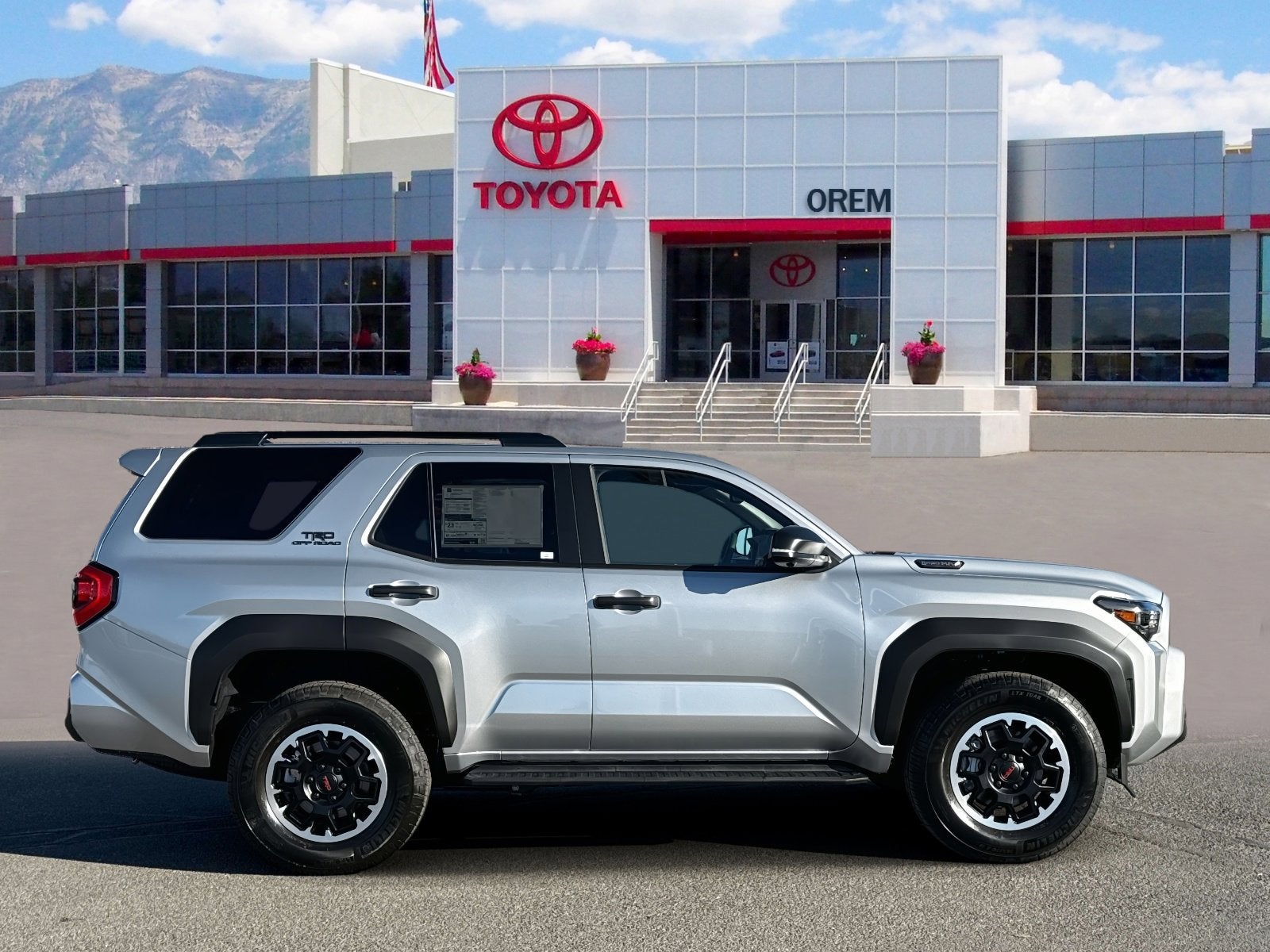2026 Toyota 4Runner i-FORCE MAX TRD Off-Road Premium i-FORCE MAX