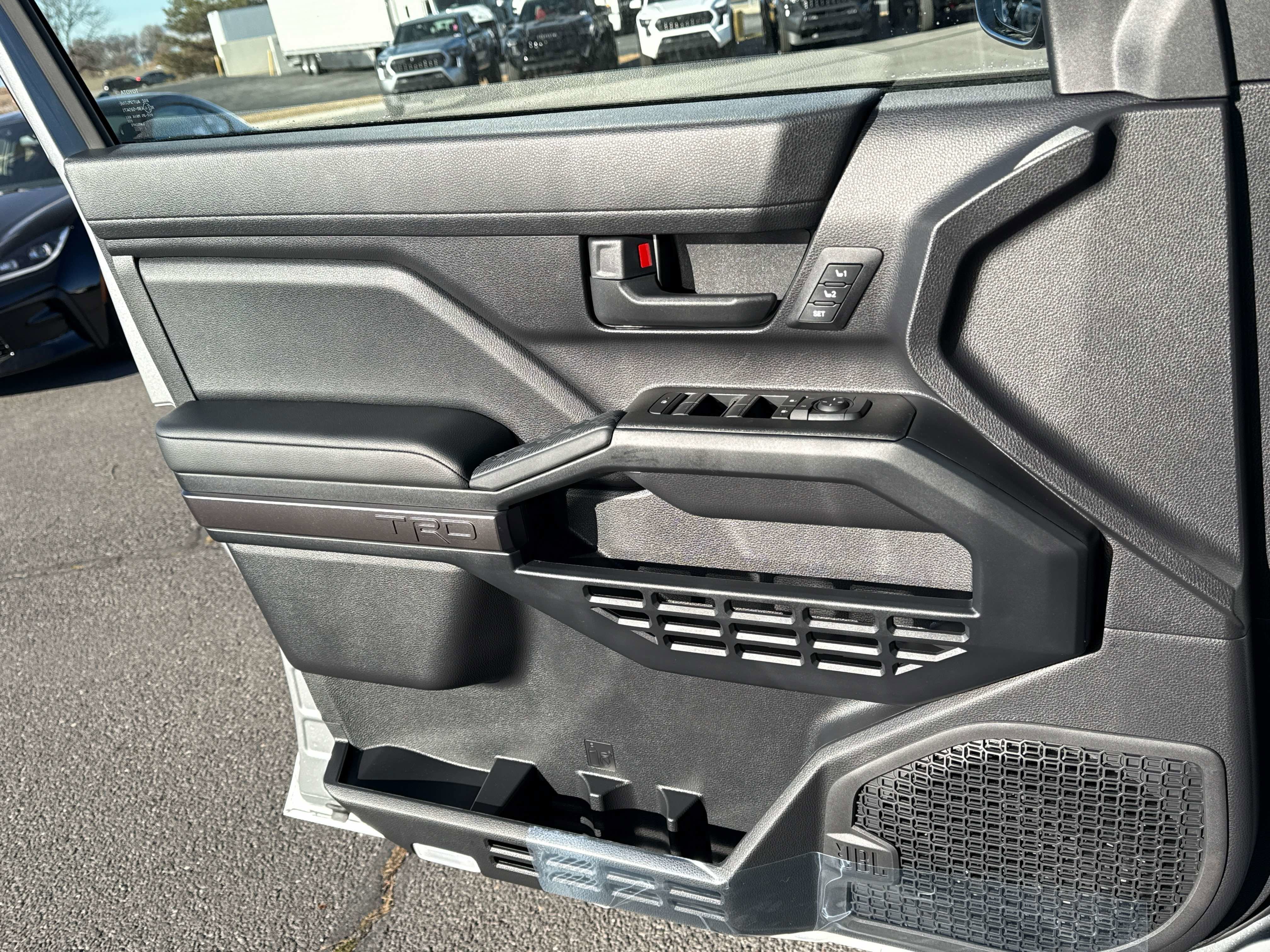 2026 Toyota 4Runner i-FORCE MAX TRD Off-Road Premium i-FORCE MAX