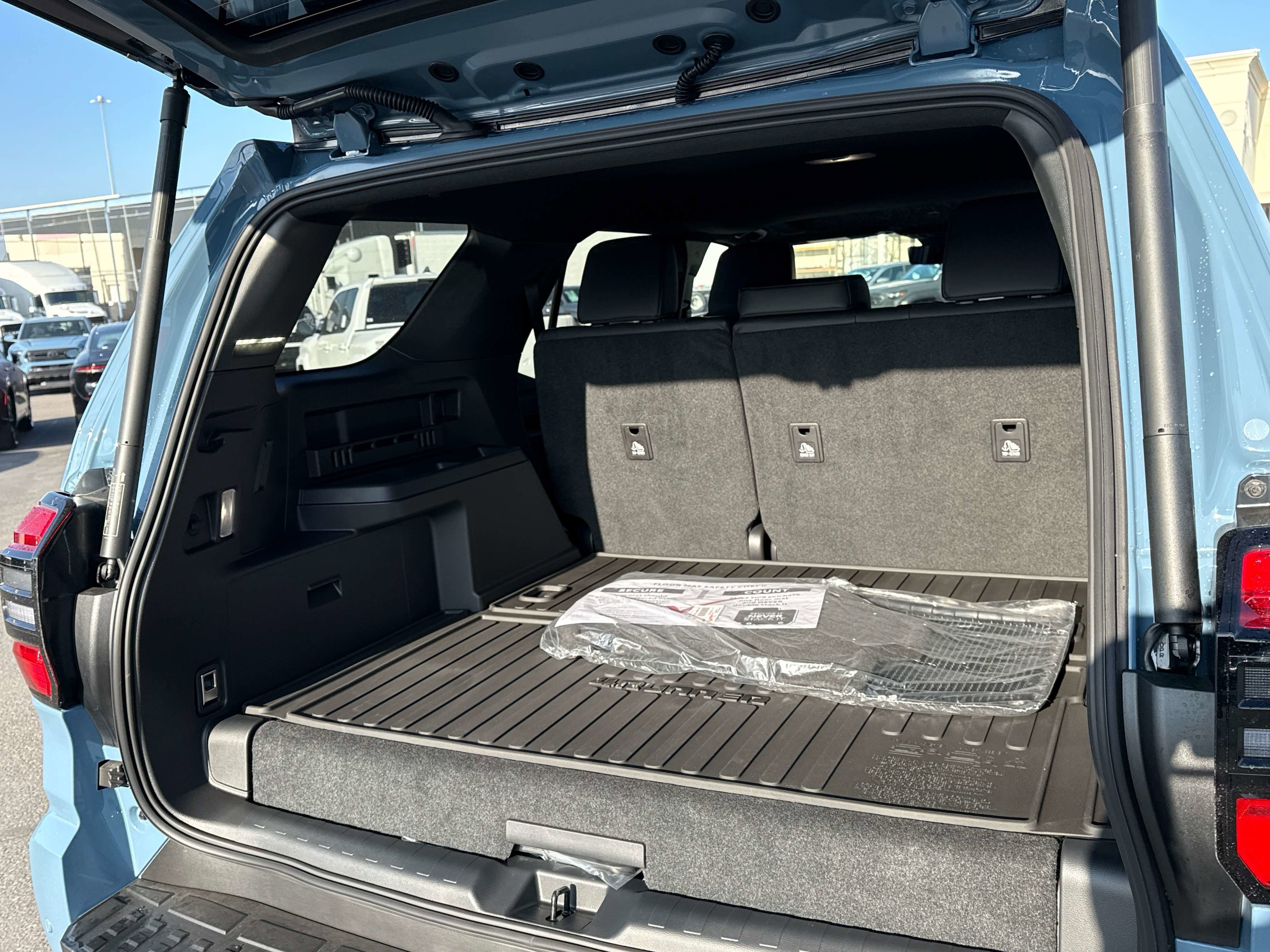 2026 Toyota 4Runner i-FORCE MAX TRD Off-Road Premium i-FORCE MAX