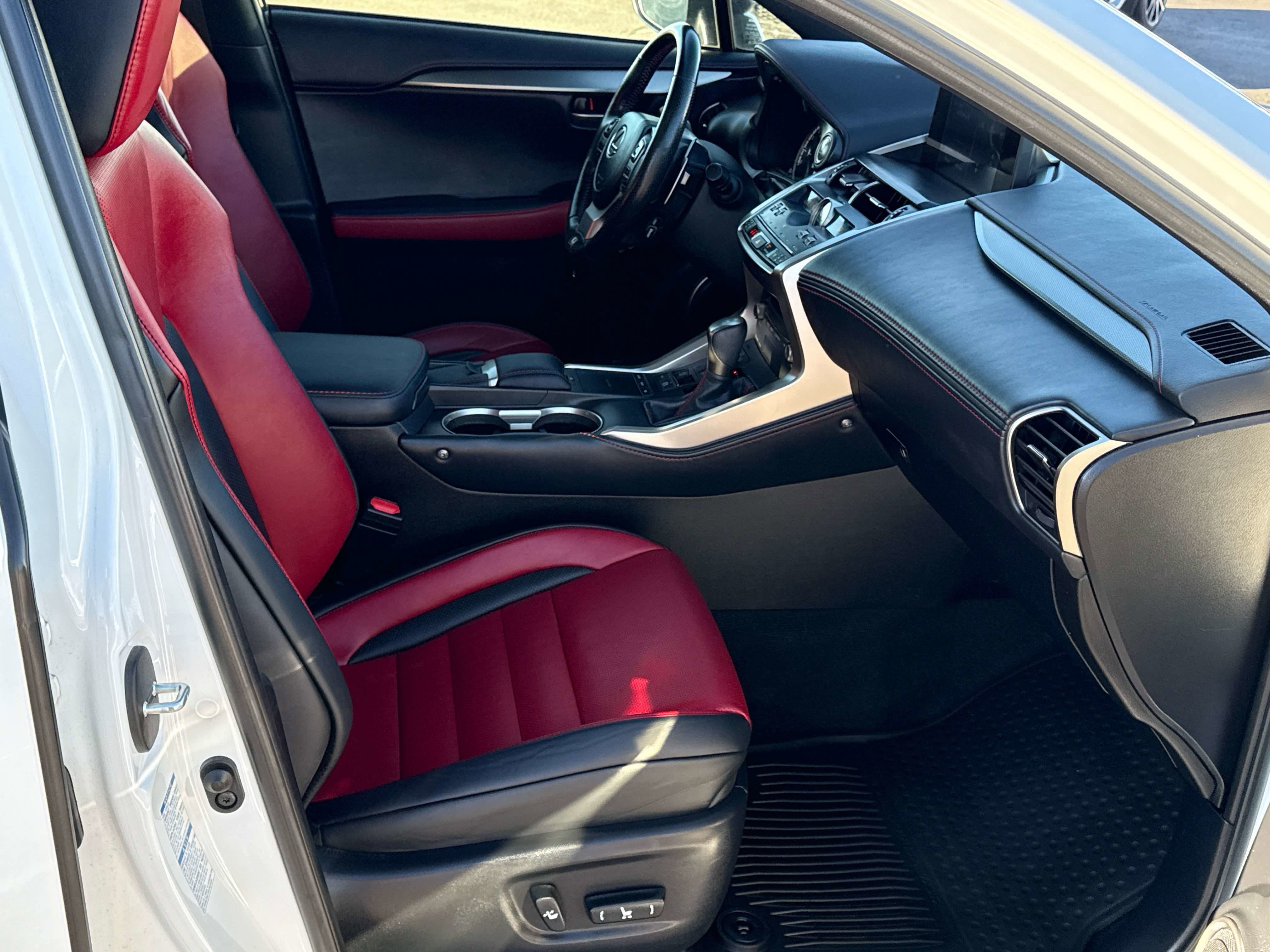 2021 Lexus NX 300 NX 300 F SPORT