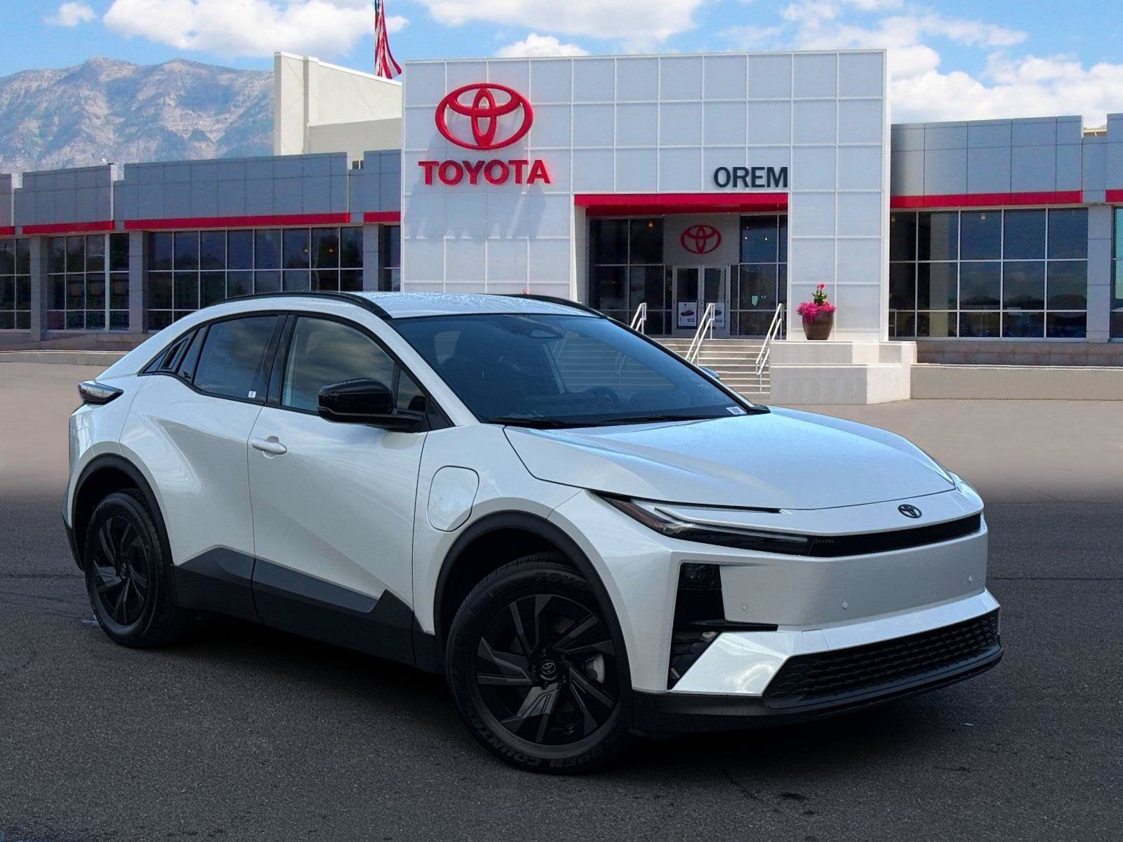 2026 Toyota C-HR SE