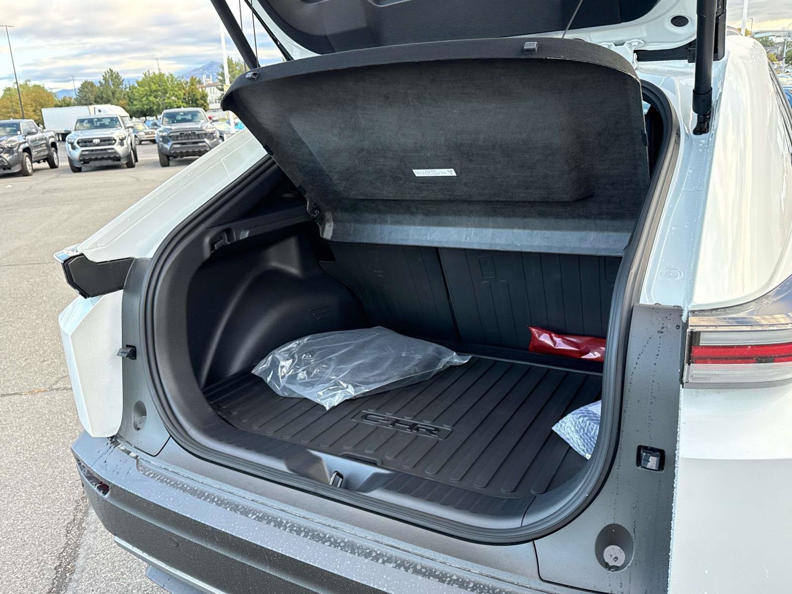 2026 Toyota C-HR SE