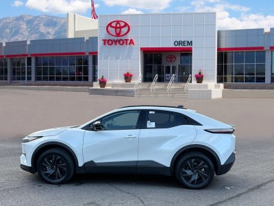 2026 Toyota C-HR SE