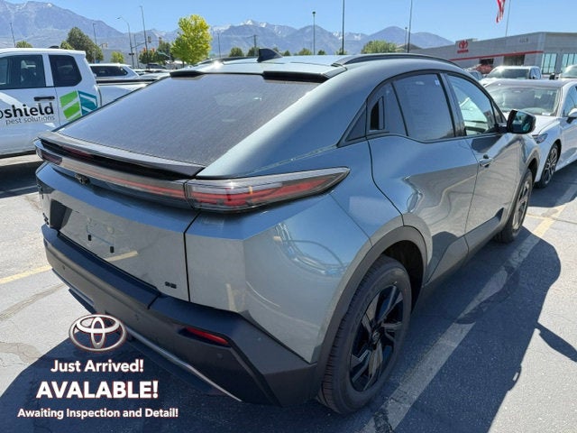 2026 Toyota C-HR SE